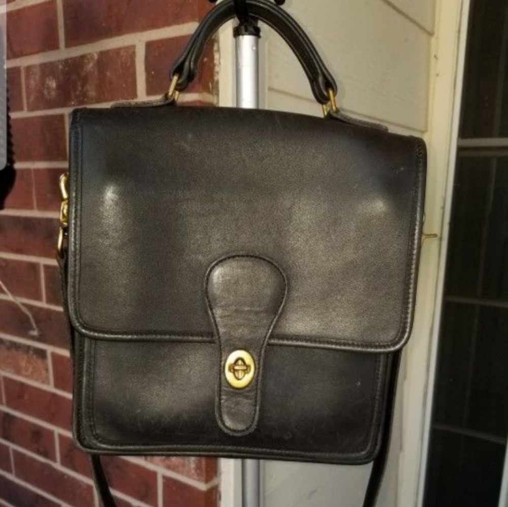 Coach messenger bag
